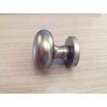 Knob bolt for armored door